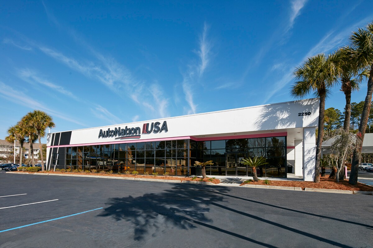 Exterior view of AutoNation USA Charleston, SC